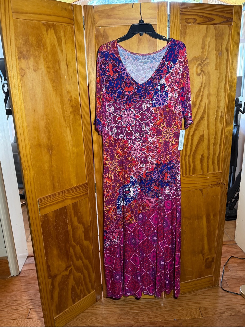 NWT Soft Surroundings V-Neck Maxi Dress in Magenta and Navy Floral Patchwork|XL